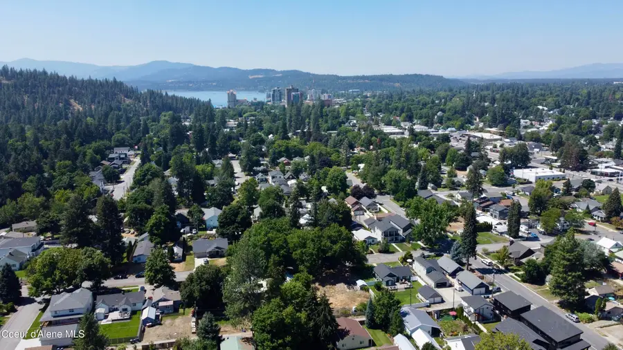 308 S 16th St, Coeur Dalene, ID 83814 - #2