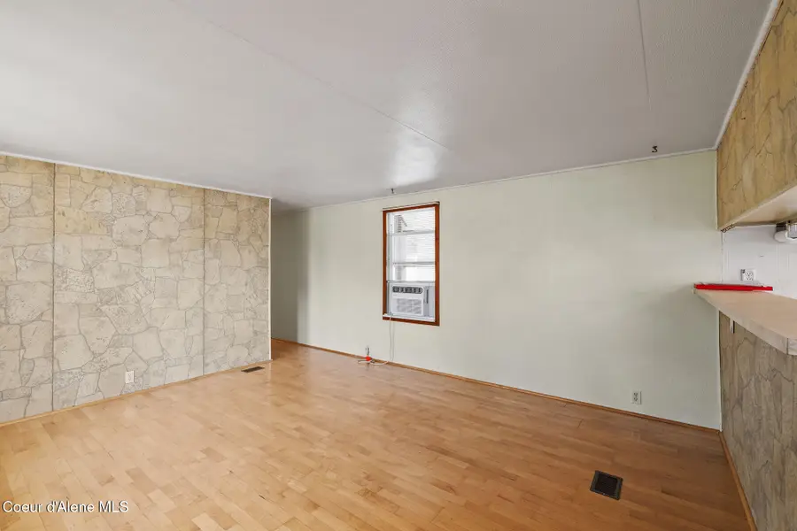 2905 N Howard ST, Coeur Dalene, ID 83815 - #2