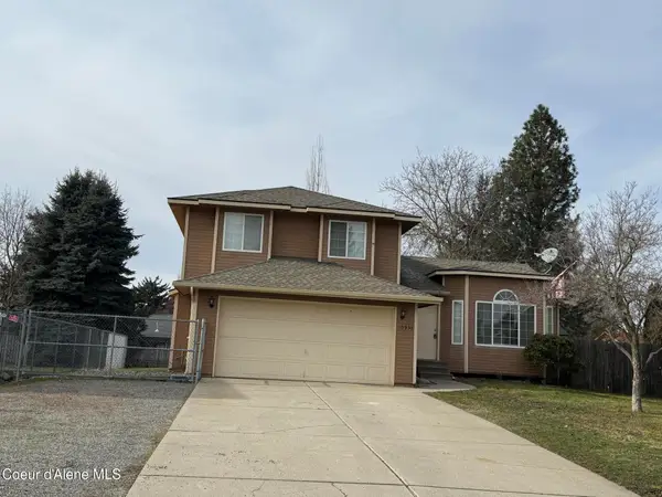 10951 N Krest CT, Hayden, ID 83835