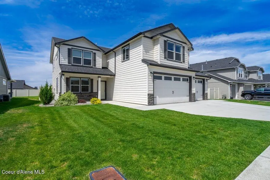 3921 N Lynn ST, Post Falls, ID 83854 - #2