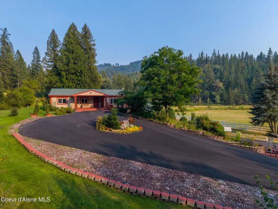 134 Deep Creek RD, Saint Maries, ID 83861 - #2