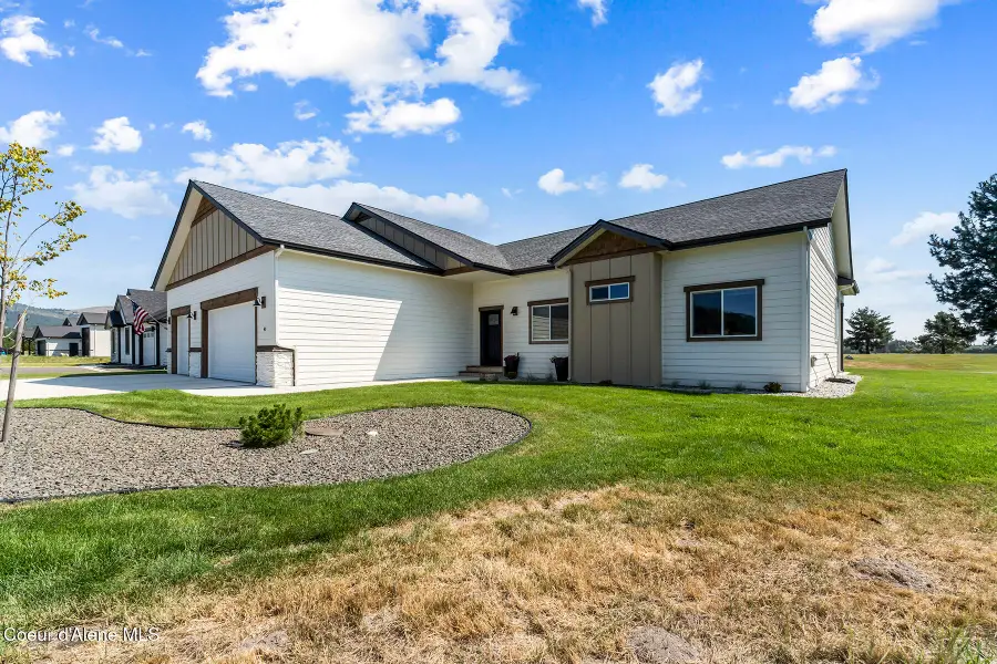 40 Bunker LN, Blanchard, ID 83804 - #2