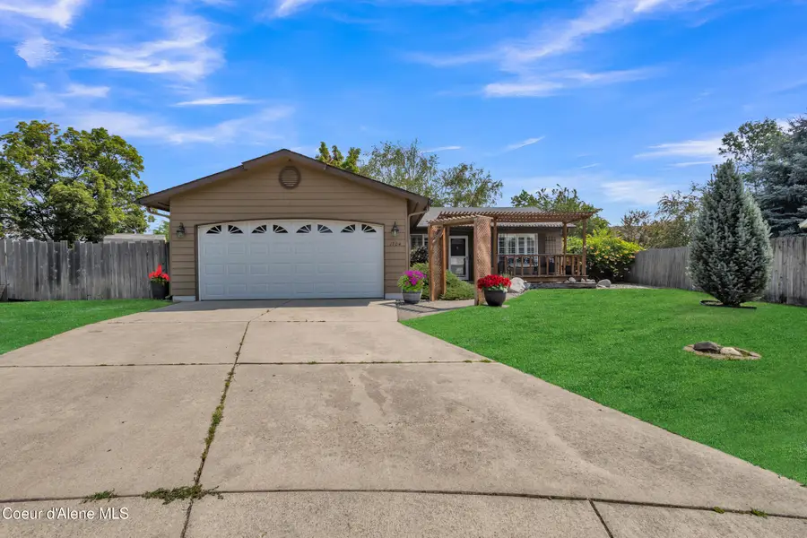1704 N Trellis CT, Post Falls, ID 83854 - #3