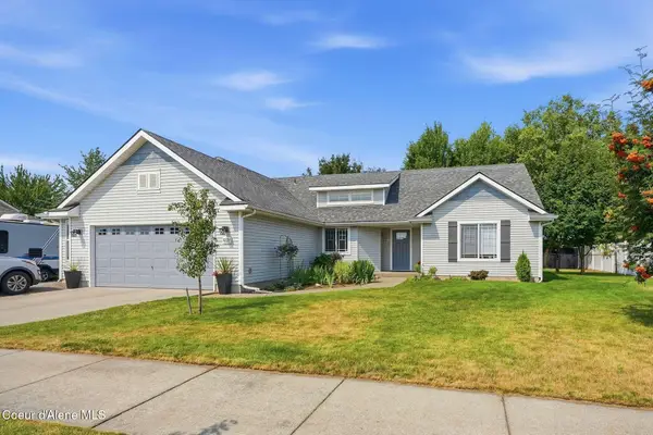 8227 N Brookside DR, Hayden, ID 83835