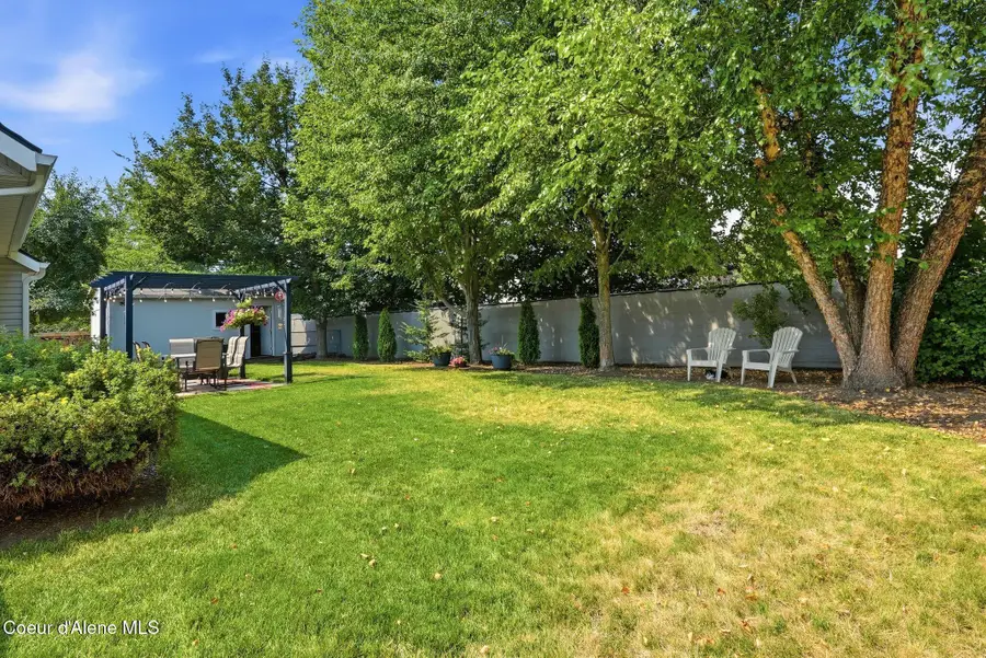 8227 N Brookside DR, Hayden, ID 83835 - #3