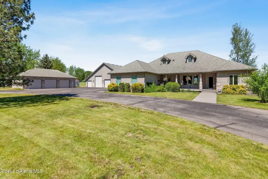 1655 W Diamond Bar Rd, Rathdrum, ID 83858 - #3
