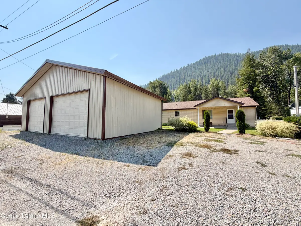 520 W Yellowstone Ave, Osburn, ID 83849 - #1