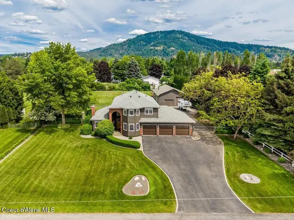 7344 N Valley ST, Dalton Gardens, ID 83815