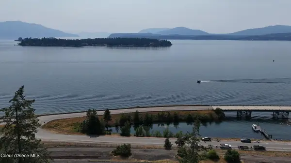 NKA Highland Ave, Hope, ID 83836