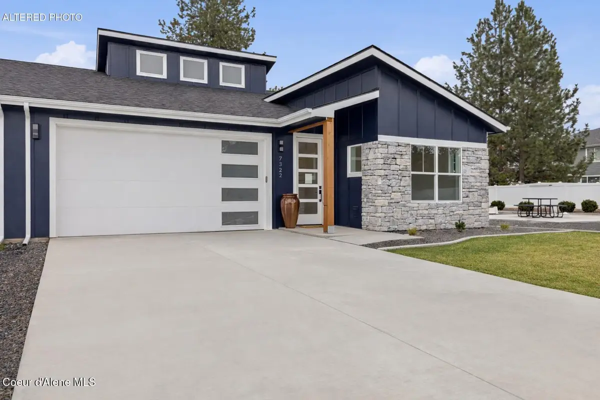 7322 N Breaux DR, Coeur Dalene, ID 83815 - #1