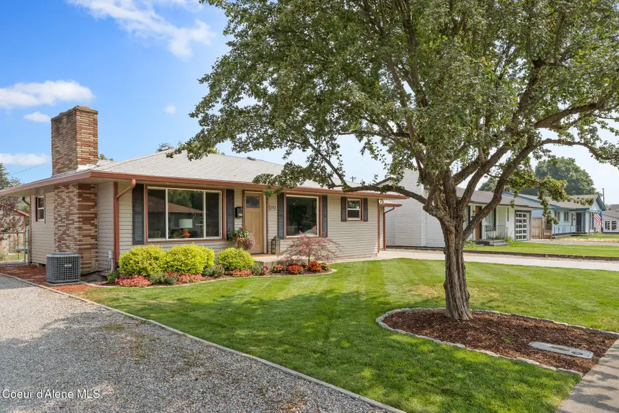 2712 N 5th ST, Coeur Dalene, ID 83815 - #2