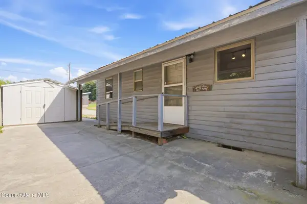 1613 Cedar Street, Sandpoint, ID 83864