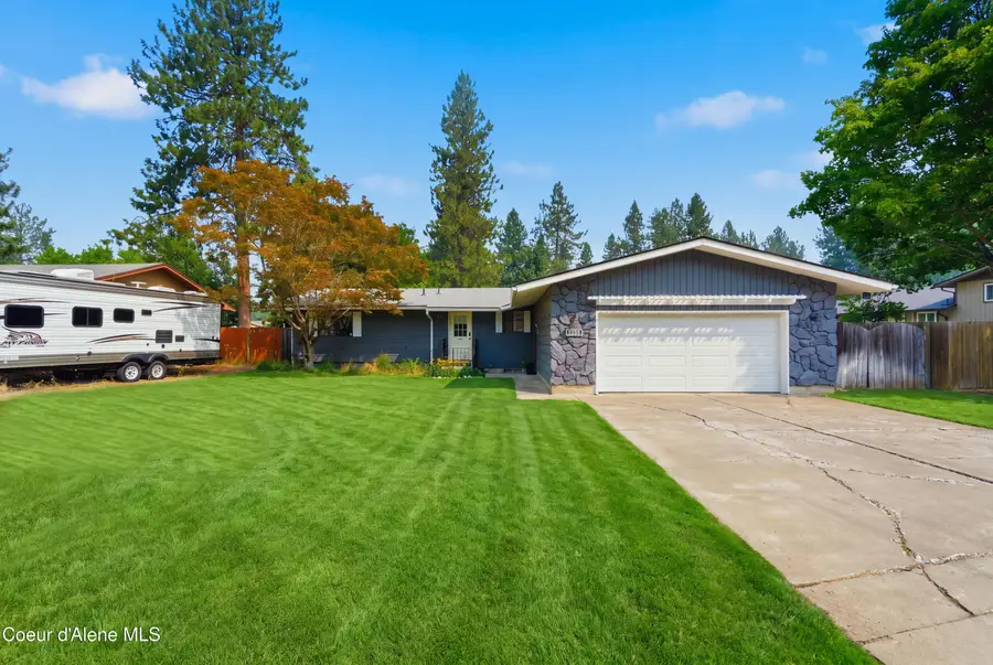 1909 E Pine Hill CT, Coeur Dalene, ID 83815 - #3