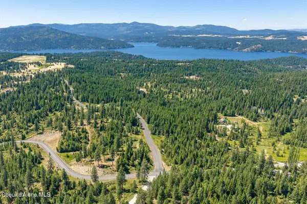 5001 E Burma Rd, Harrison, ID 83833