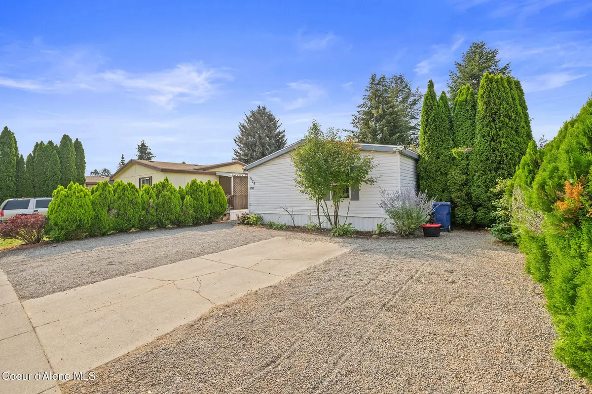 1710 W Yorkshire AVE, Coeur Dalene, ID 83815 - #1