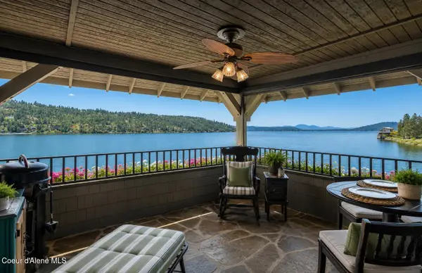 4549 S Arrow Point DR #APT 201, Harrison, ID 83833