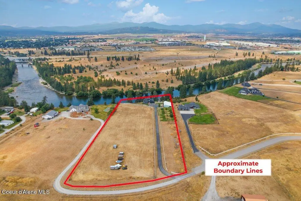 528 S Rapids Bend LN, Post Falls, ID 83854 - #1