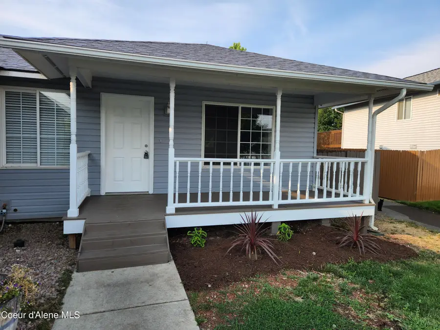 240 W Navaho Ave, Post Falls, ID 83854 - #3