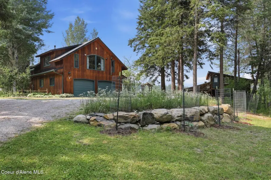 26314 E Blanchard Rd, Newport, WA 99156 - #2