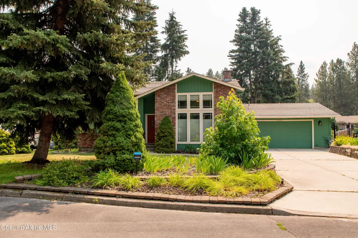 12312 W Park LN, Post Falls, ID 83854 - #1
