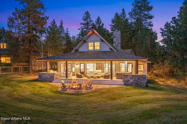 7343 S Gozzer RD, Harrison, ID 83833