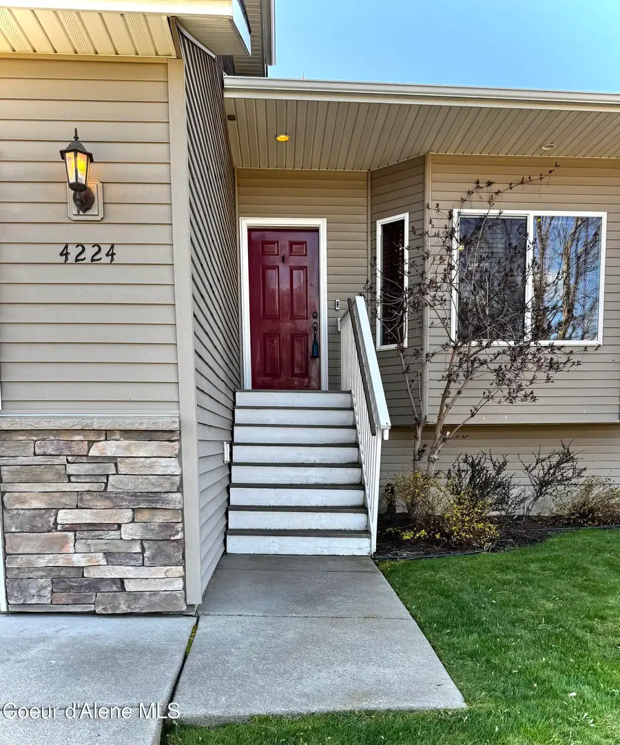 4224 N Brookie DR, Post Falls, ID 83854 - #2