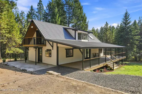465 Mountain View RD, Blanchard, ID 83804