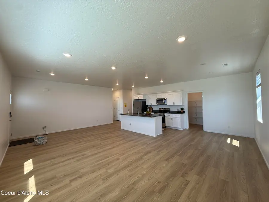 5302 E Antares Ln, Post Falls, ID 83854 - #3