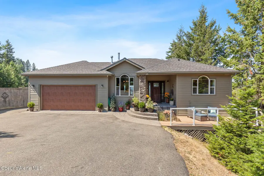 3807 E Avery Ln, Coeur Dalene, ID 83814 - #2