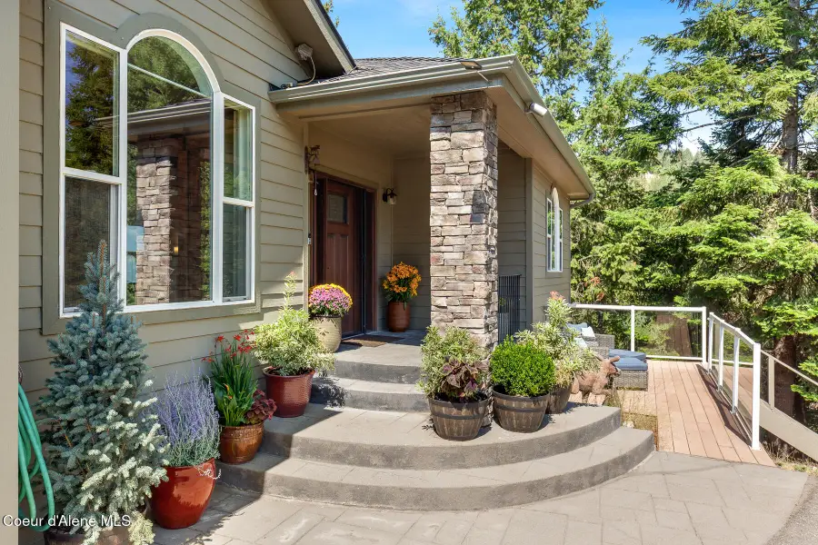 3807 E Avery Ln, Coeur Dalene, ID 83814 - #3