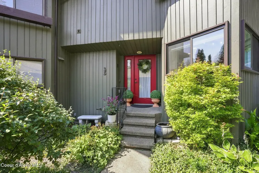 600 W HUBBARD AVE #35, Coeur Dalene, ID 83814 - #2