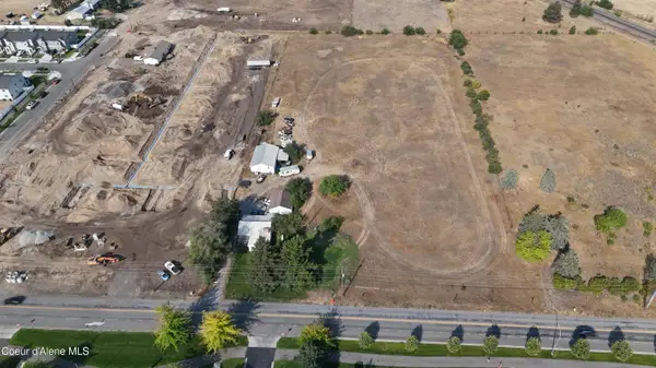 1725 N McGuire RD, Post Falls, ID 83854