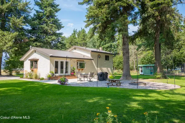 391 Day Break Rd, Bonners Ferry, ID 83805