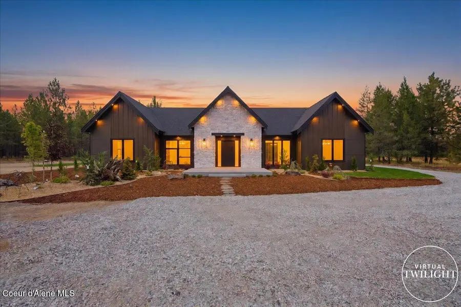 890 W Slaton Ln, Deer Park, WA 99006 - #2