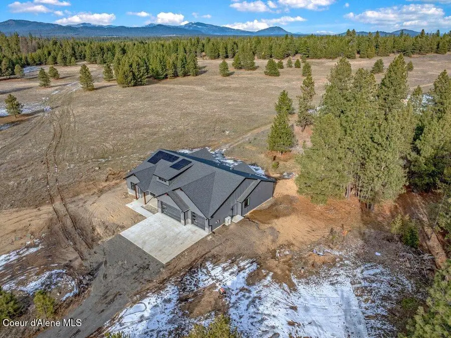 1344 W Findley Ln, Deer Park, WA 99006 - Image #2