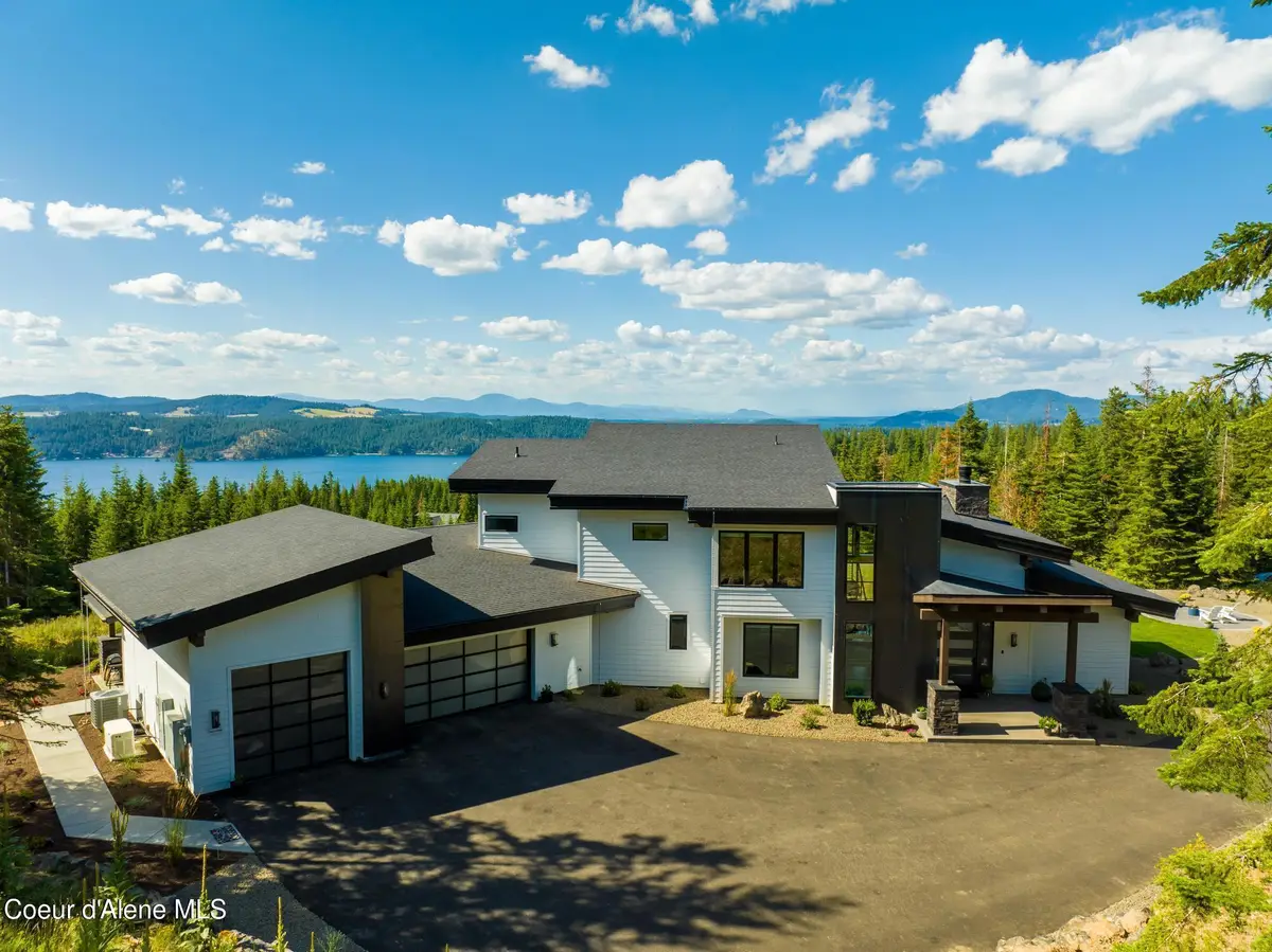 9203 S Kapalua RD, Harrison, ID 83833 - #1