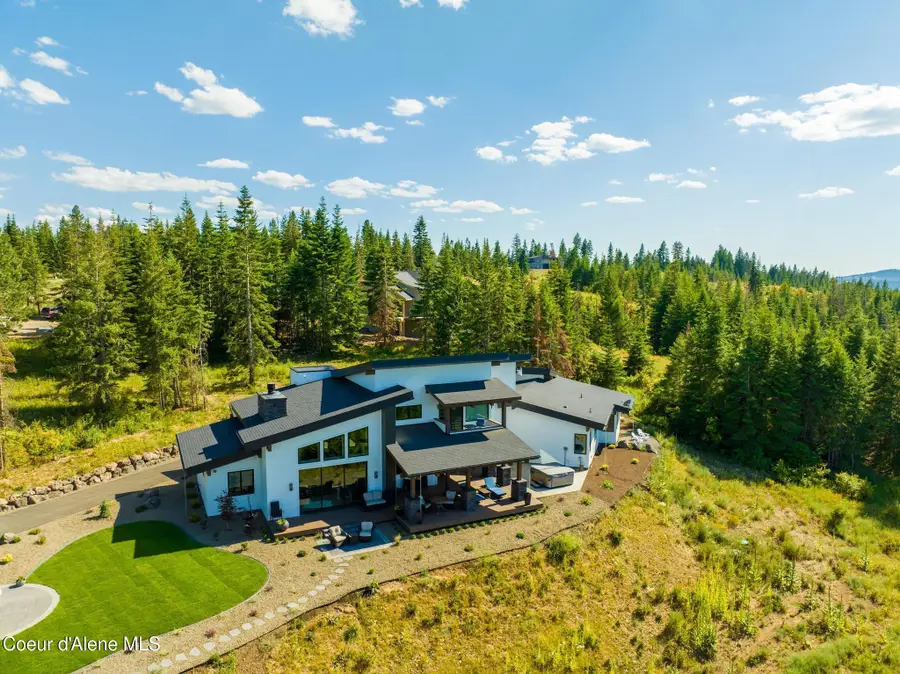 9203 S Kapalua RD, Harrison, ID 83833 - #2