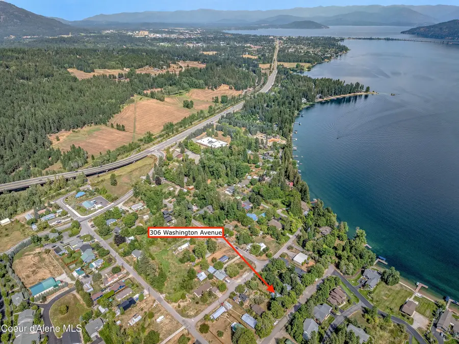306 Washington St, Dover, ID 83825 - #3