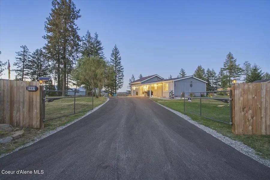 7497 E Forest View RD, Athol, ID 83801 - #3