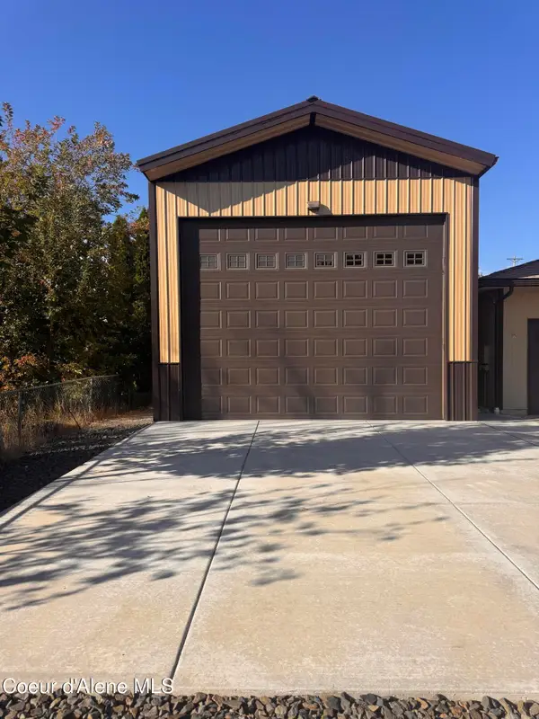 1621 E HAYCRAFT AVE, Coeur d'Alene, ID 83815