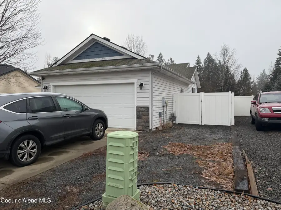 3442 W Calzado DR, Coeur Dalene, ID 83815 - Image #3