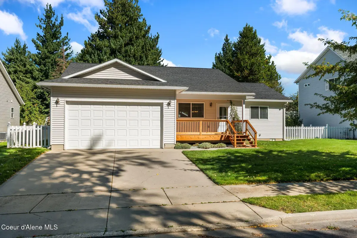 414 Louis LN, Sandpoint, ID 83864 - #1