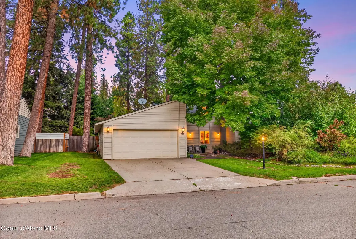 745 E Gregory LN, Coeur Dalene, ID 83815 - #1