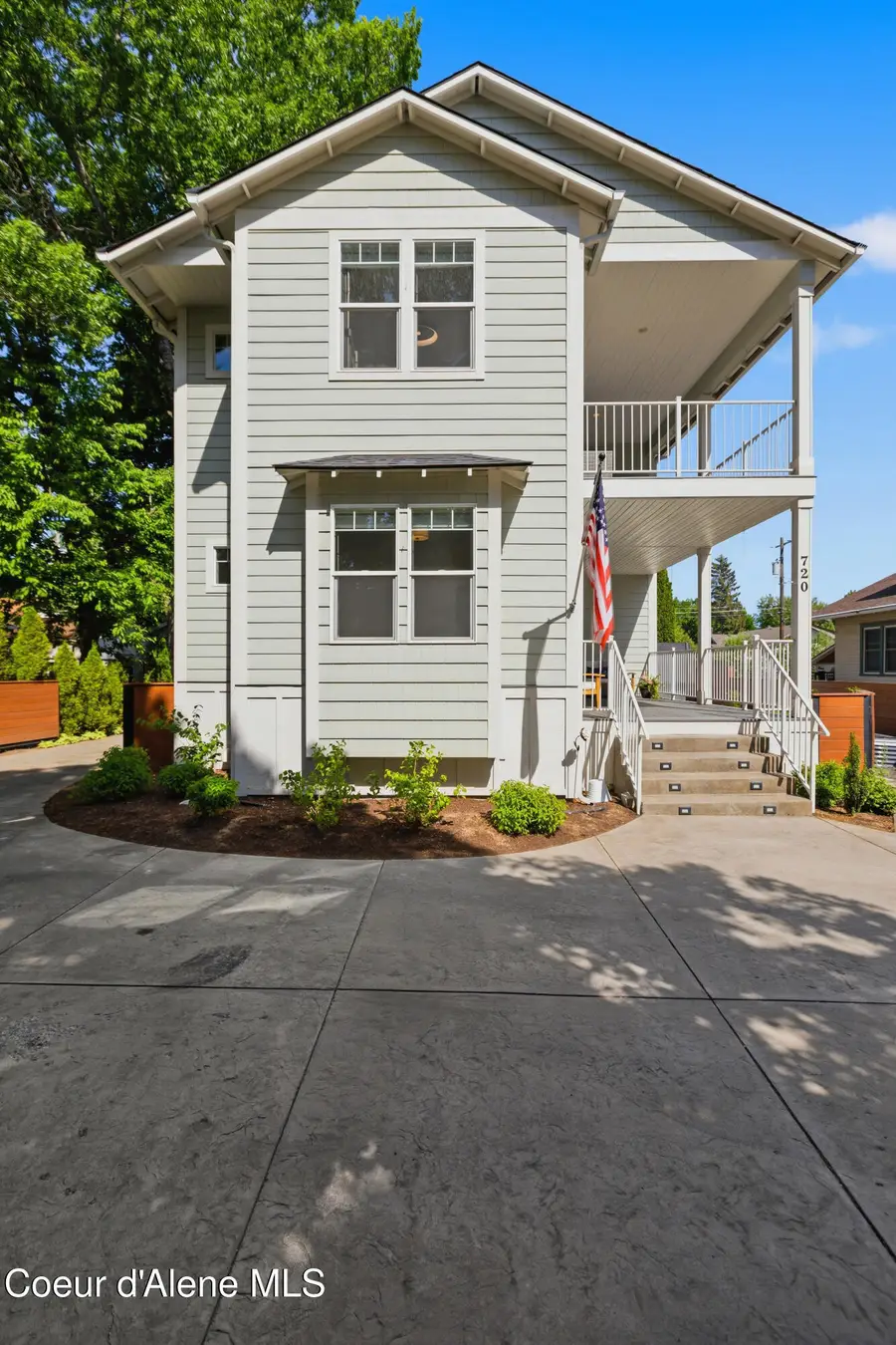 720 N 3rd ST, Coeur Dalene, ID 83814 - #2