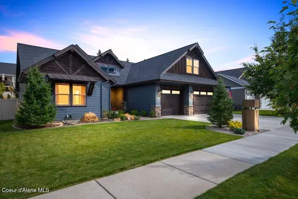 967 E Hurricane DR, Hayden, ID 83835