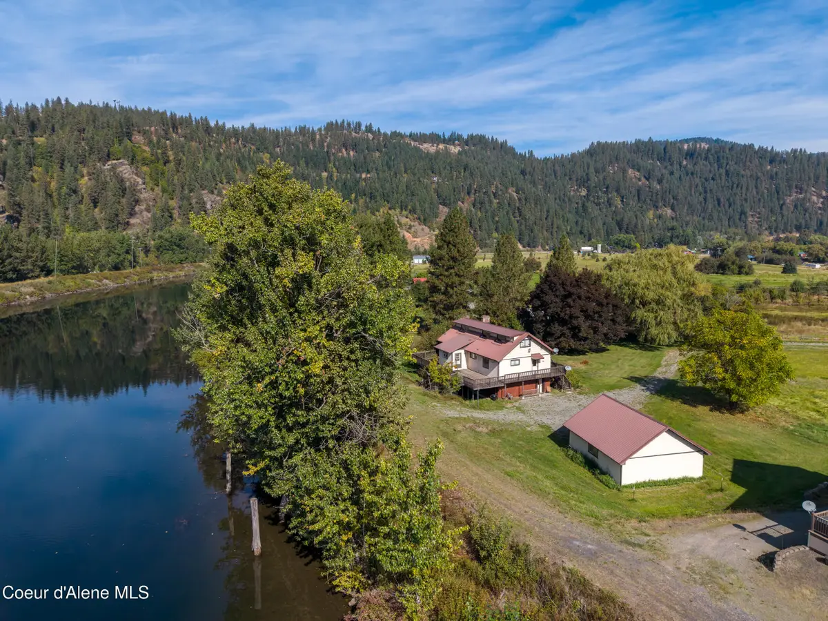 826 Riverdale DR, Saint Maries, ID 83861 - #1