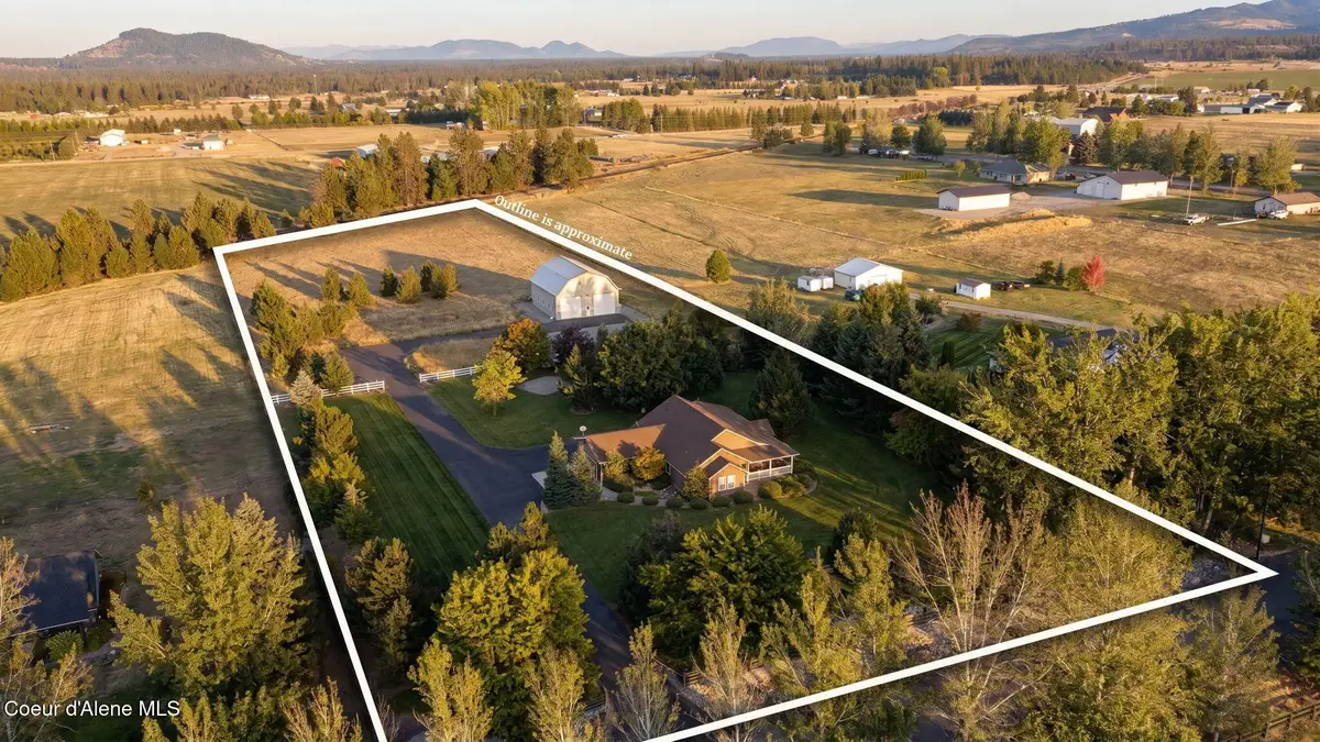 2591 W Diamond Bar RD, Rathdrum, ID 83858 - #1