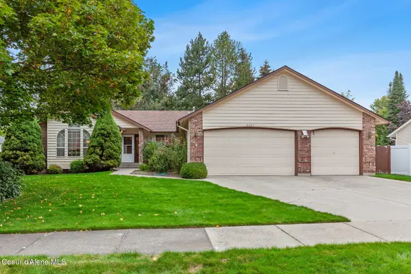 2601 E THOMAS HILL DR, Coeur d'Alene, ID 83815