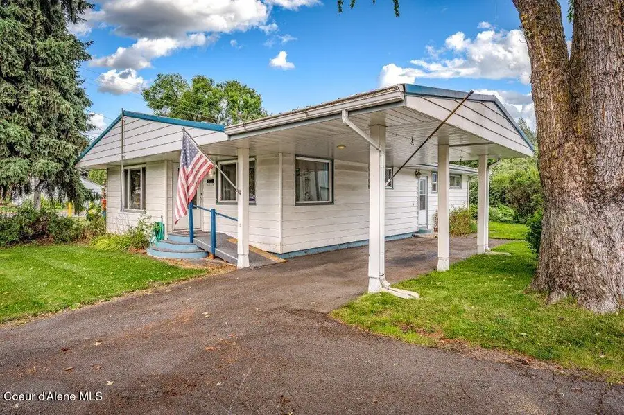 1146 N 15th ST, Coeur Dalene, ID 83814 - #2
