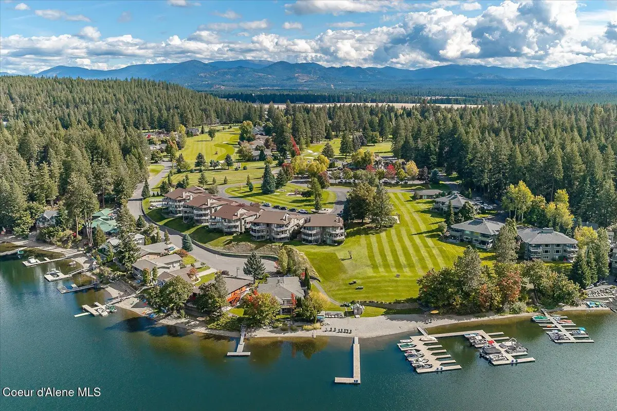 5305 W Fairway LN #UNIT 4, Rathdrum, ID 83858 - #1